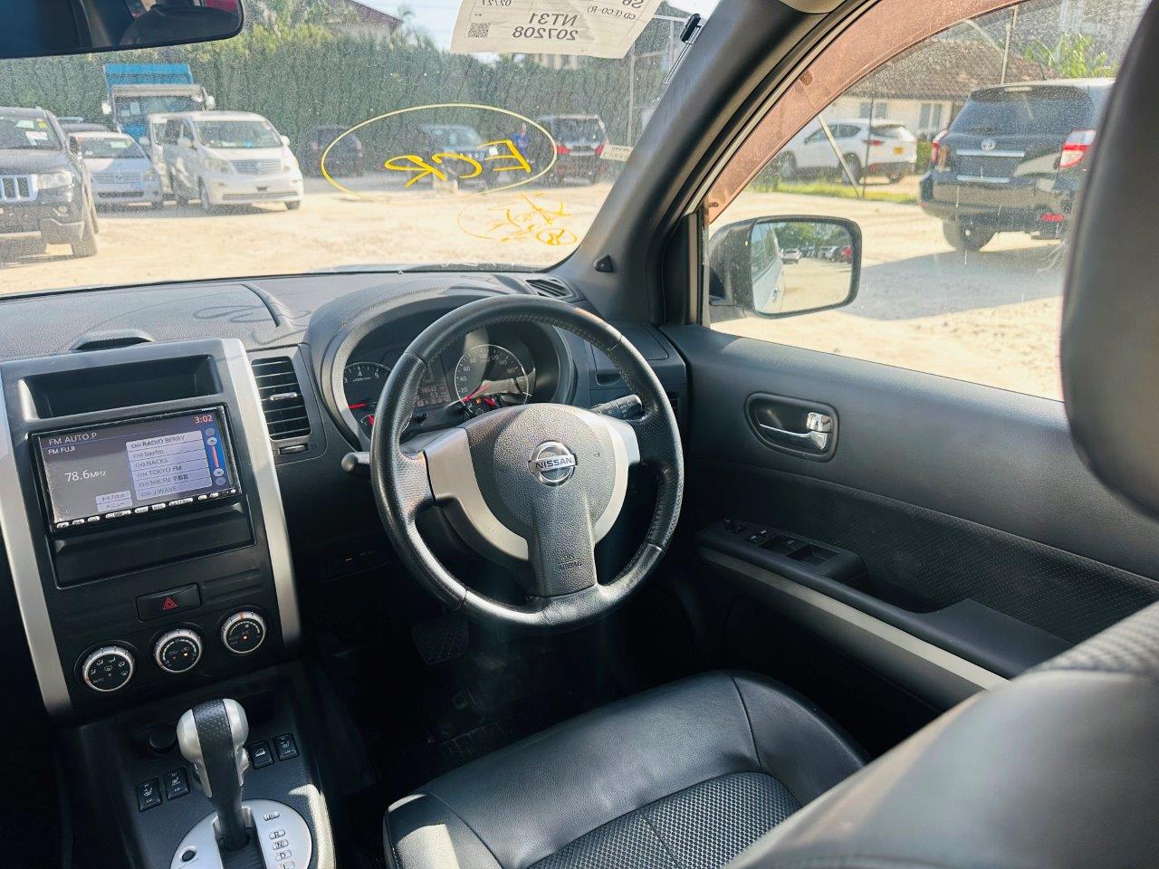 444. Nissan X-Trail 20X 2010