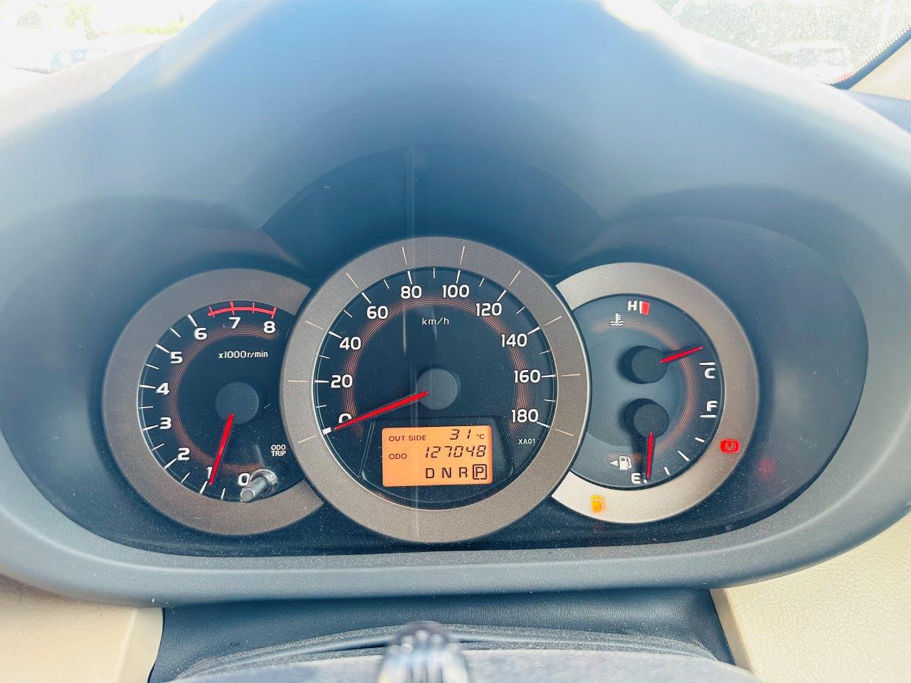 425. Toyota Vanguard 240S 2008