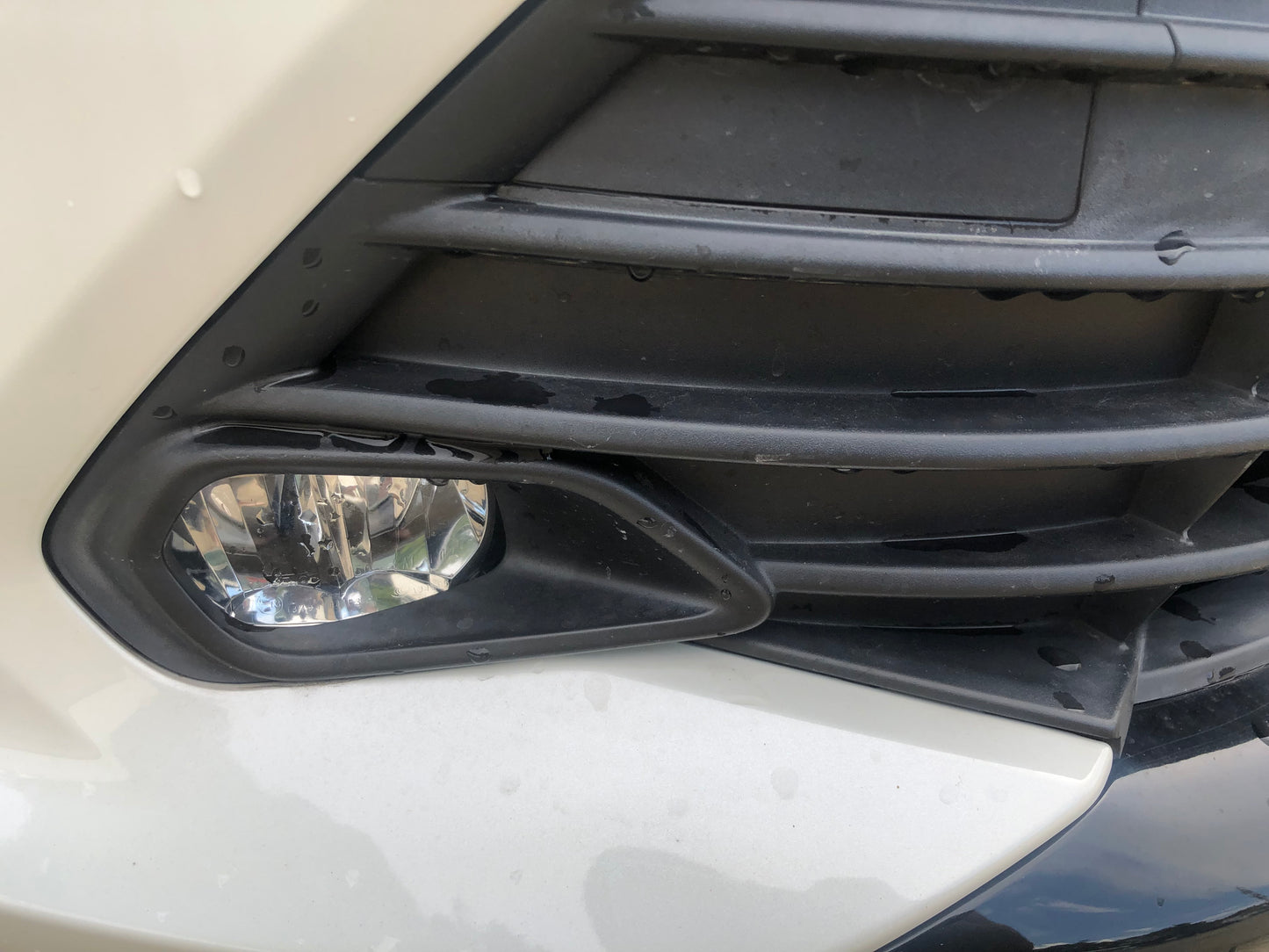 745 Toyota Harrier Premium Metal and Leather Package 2018
