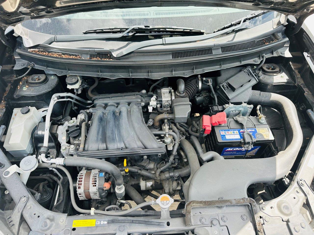 412. Nissan X-Trail X/GT 2013