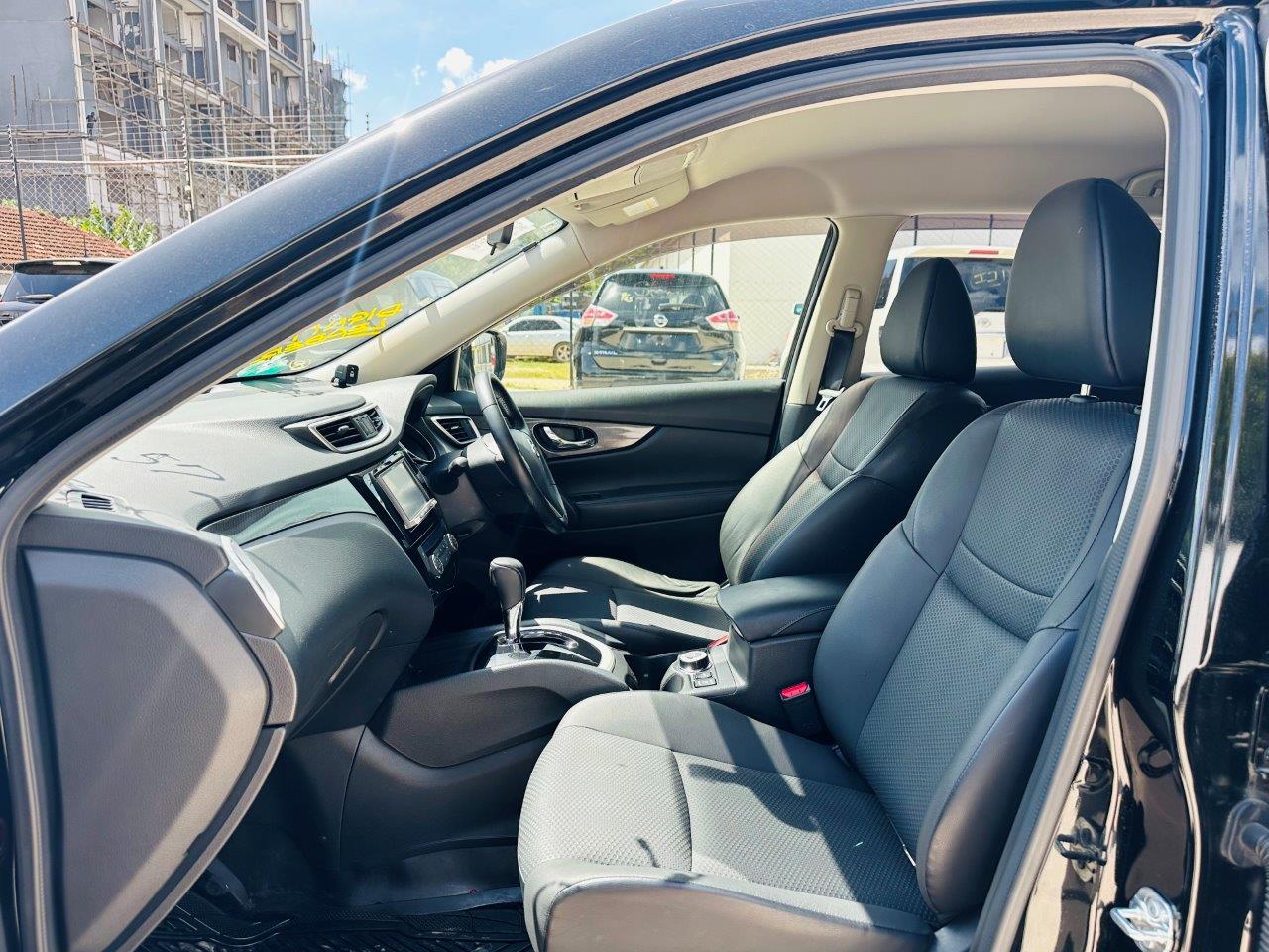 478. Nissan X-Trail 20X 2014