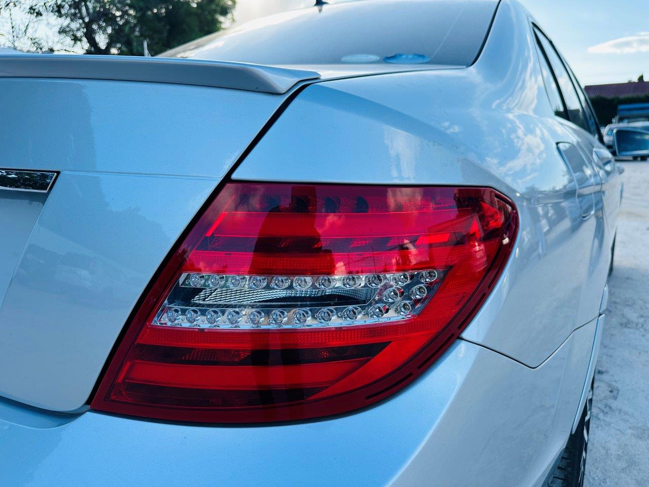387. Mercedes Benz C-Class C180 AVG AMG sport package+ 2013