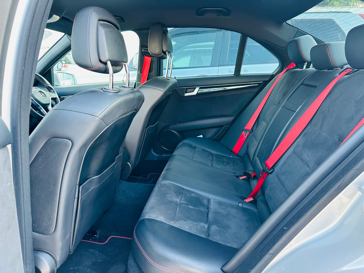 387. Mercedes Benz C-Class C180 AVG AMG sport package+ 2013