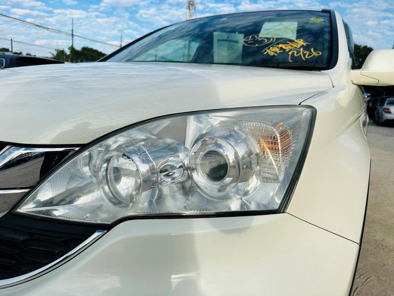 400. Honda CR-V ZL 2010