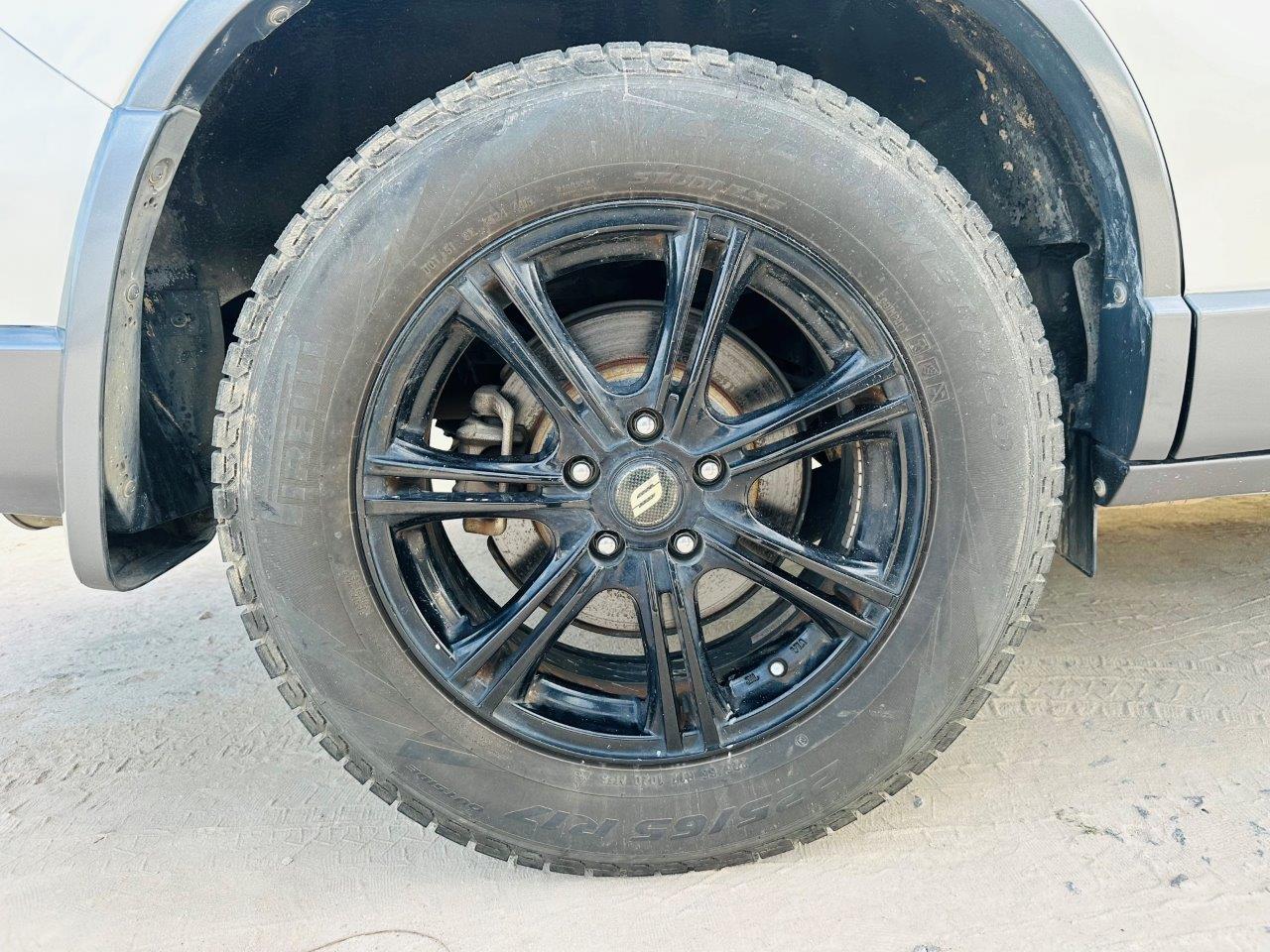 400. Honda CR-V ZL 2010