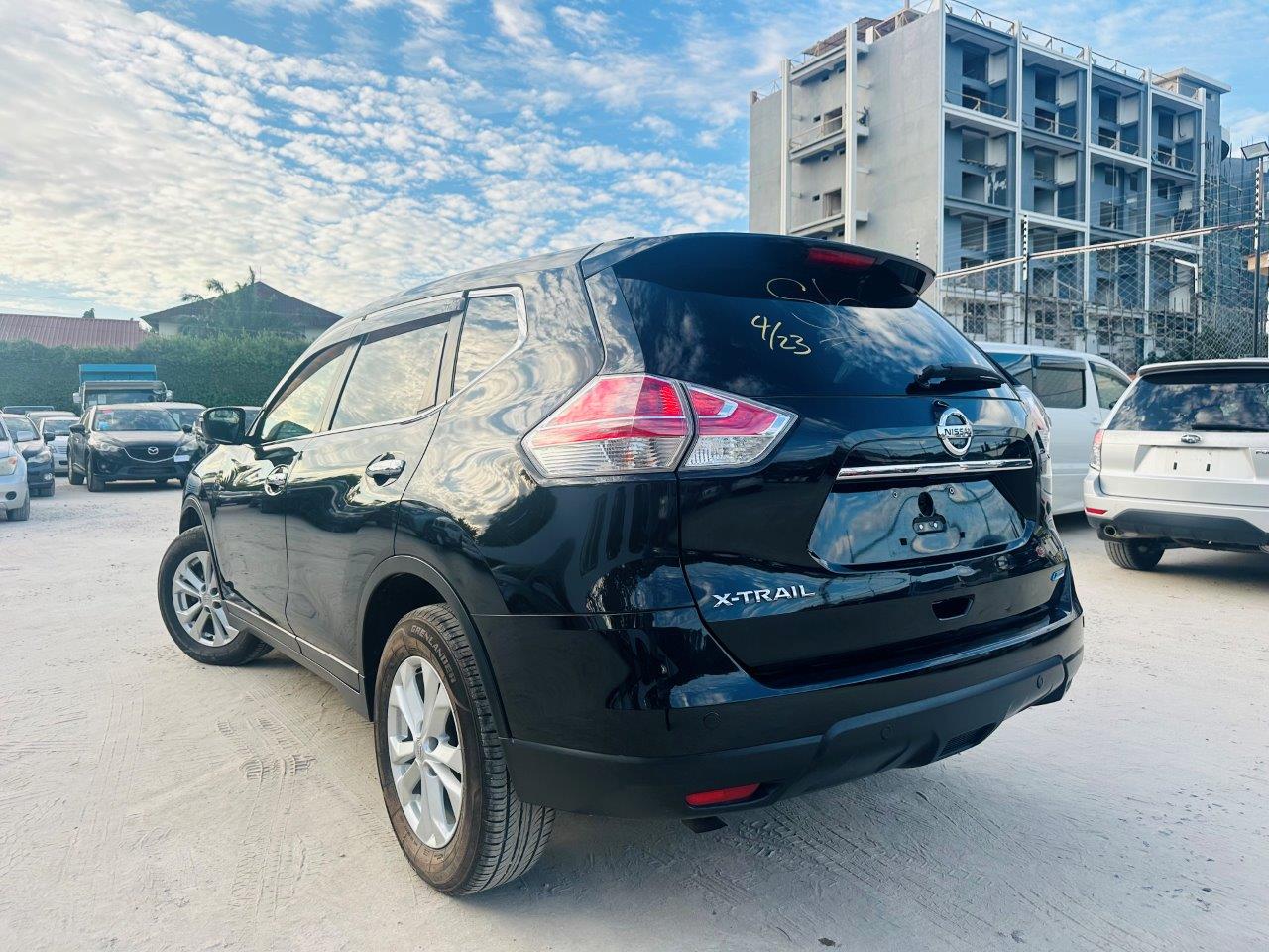 469. Nissan X-Trail 20X 2014
