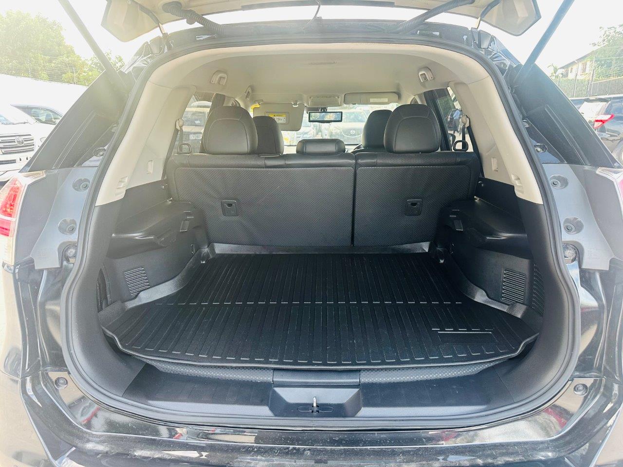 469. Nissan X-Trail 20X 2014