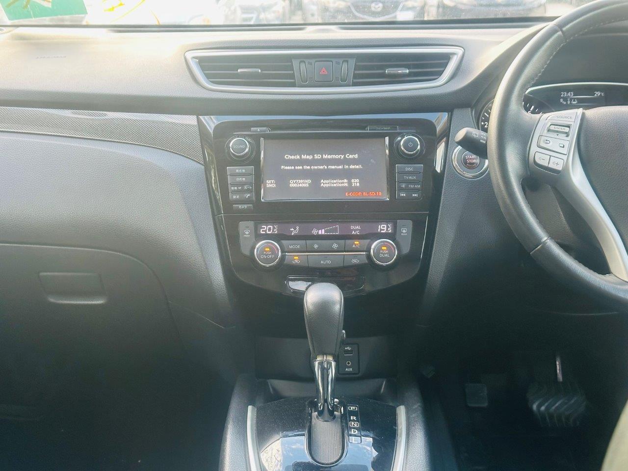 469. Nissan X-Trail 20X 2014