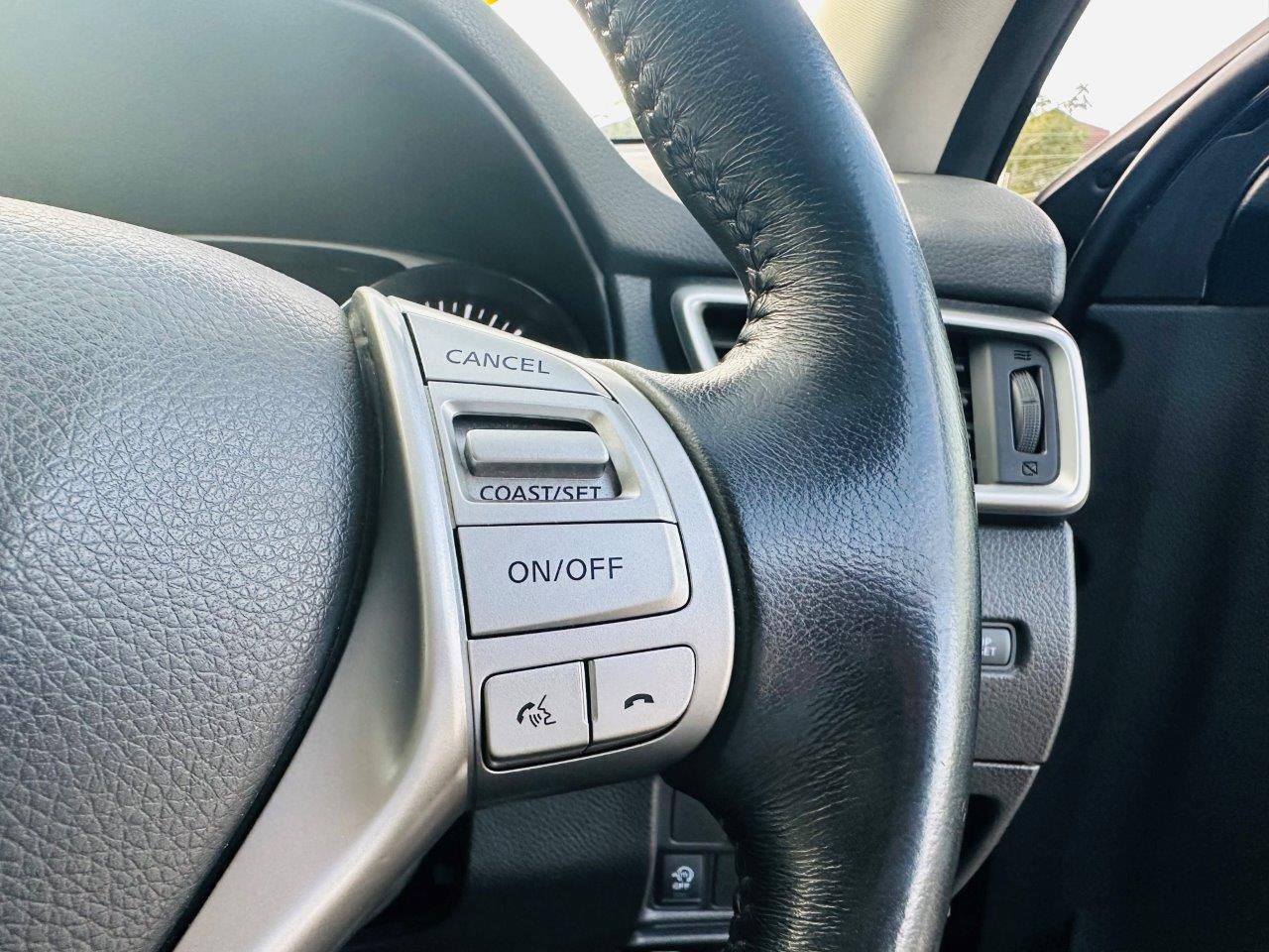469. Nissan X-Trail 20X 2014