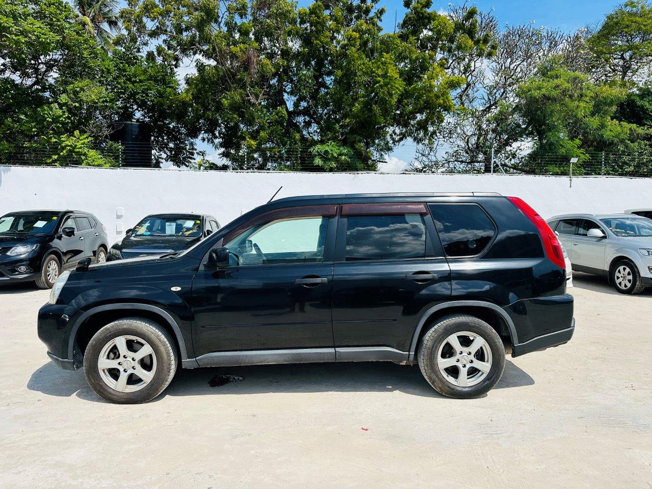 396. Nissan X-Trail S 2009