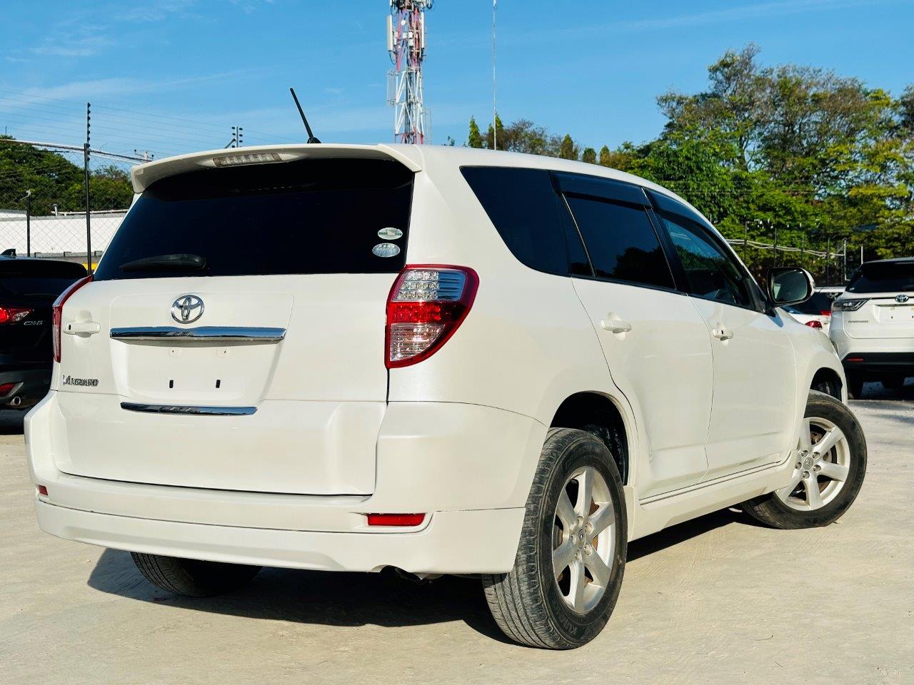 399. Toyota Vanguard 240S 2009