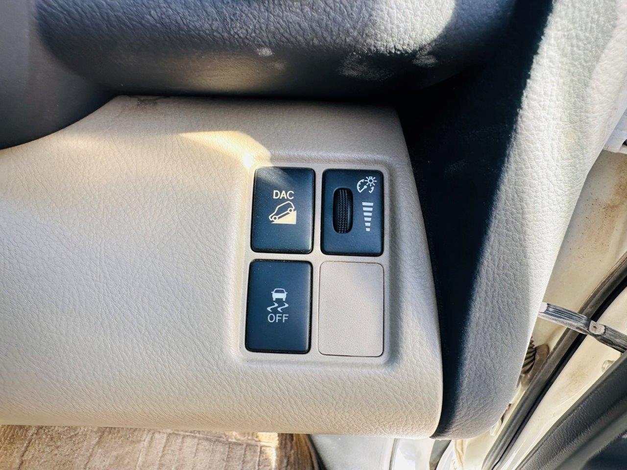 399. Toyota Vanguard 240S 2009
