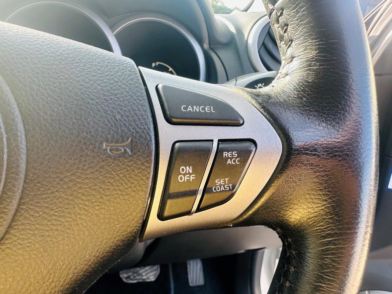 457 Suzuki Escudo 2013