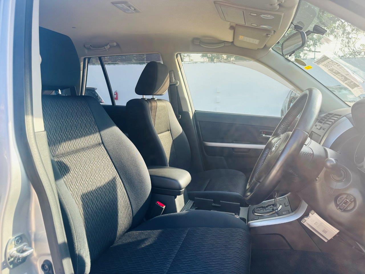 457 Suzuki Escudo 2013