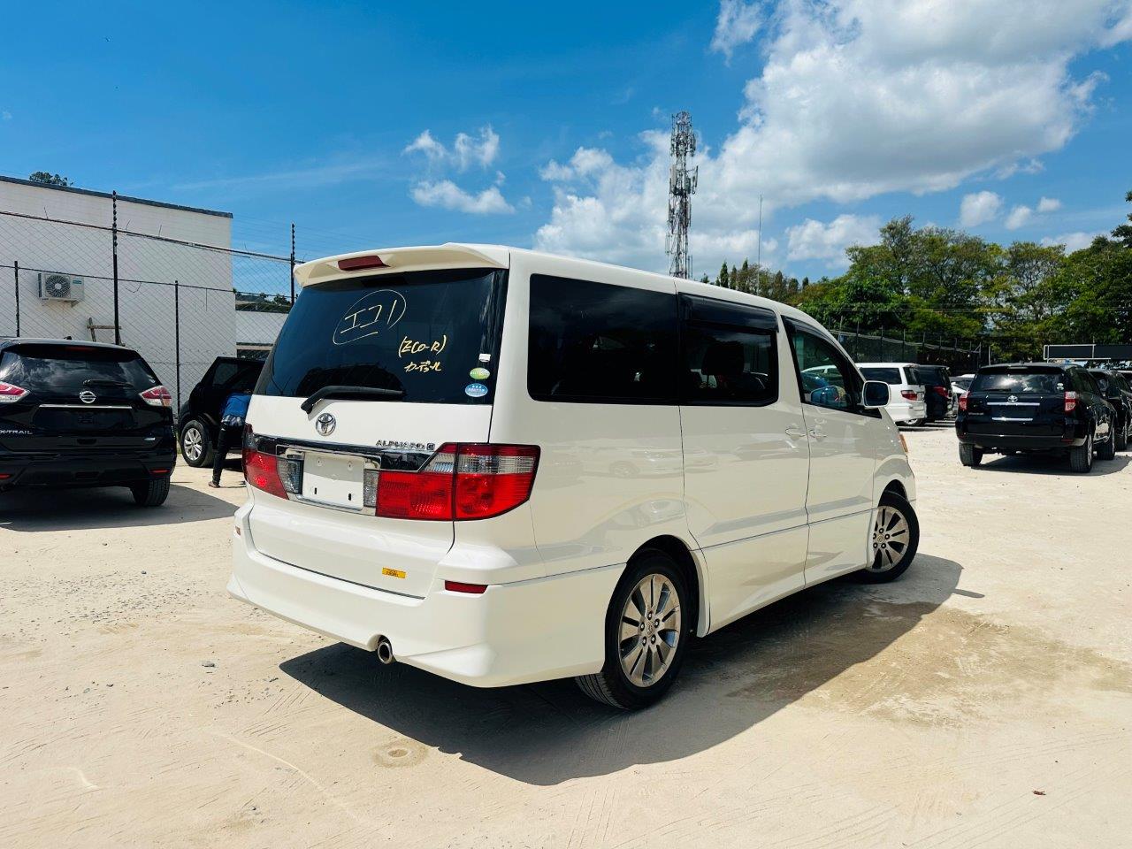 419. Toyota Alphard G/V 2005