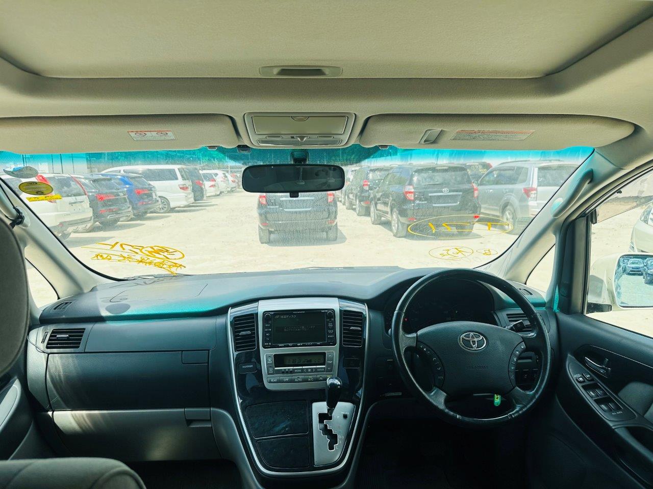 419. Toyota Alphard G/V 2005