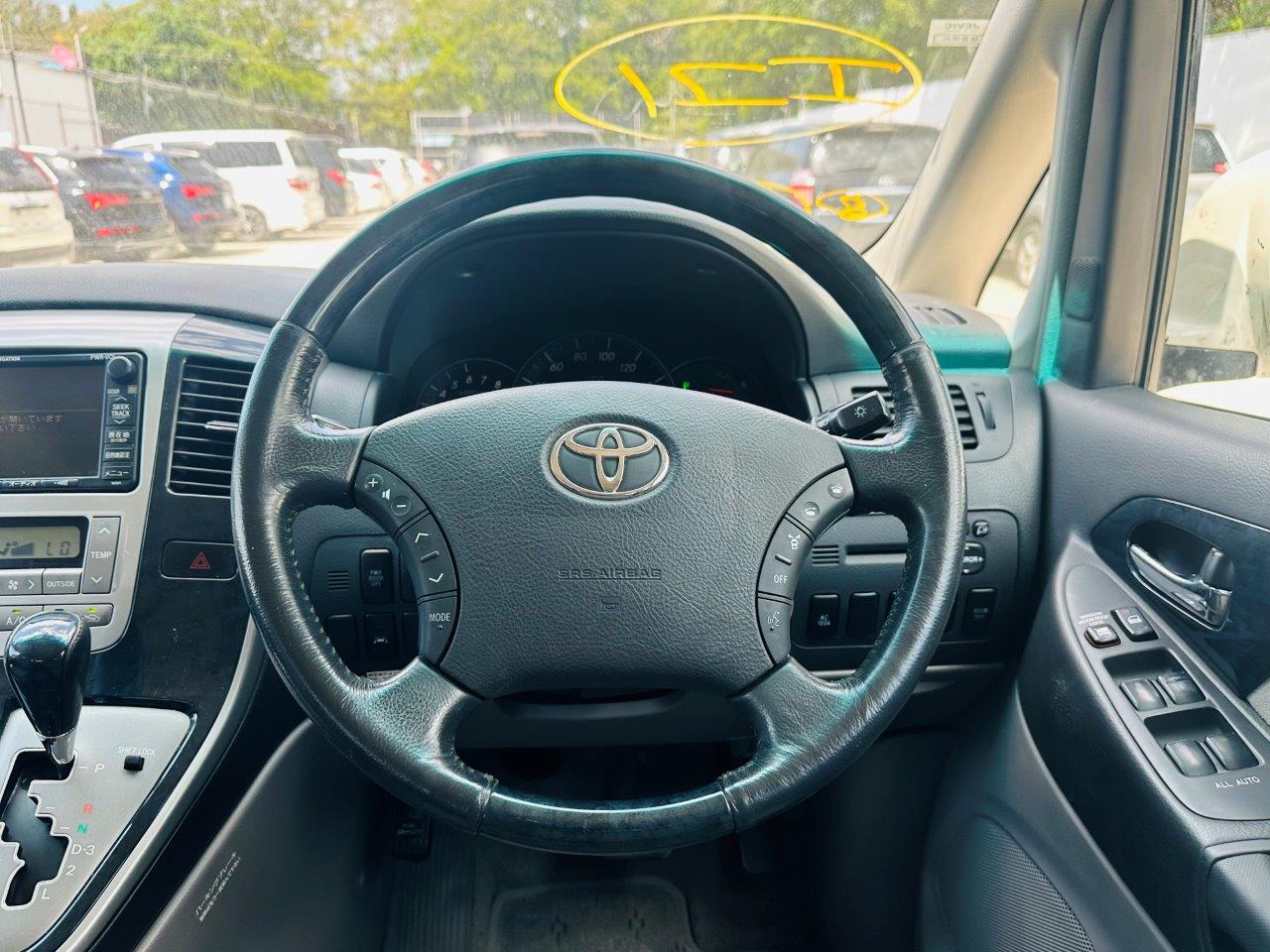 419. Toyota Alphard G/V 2005