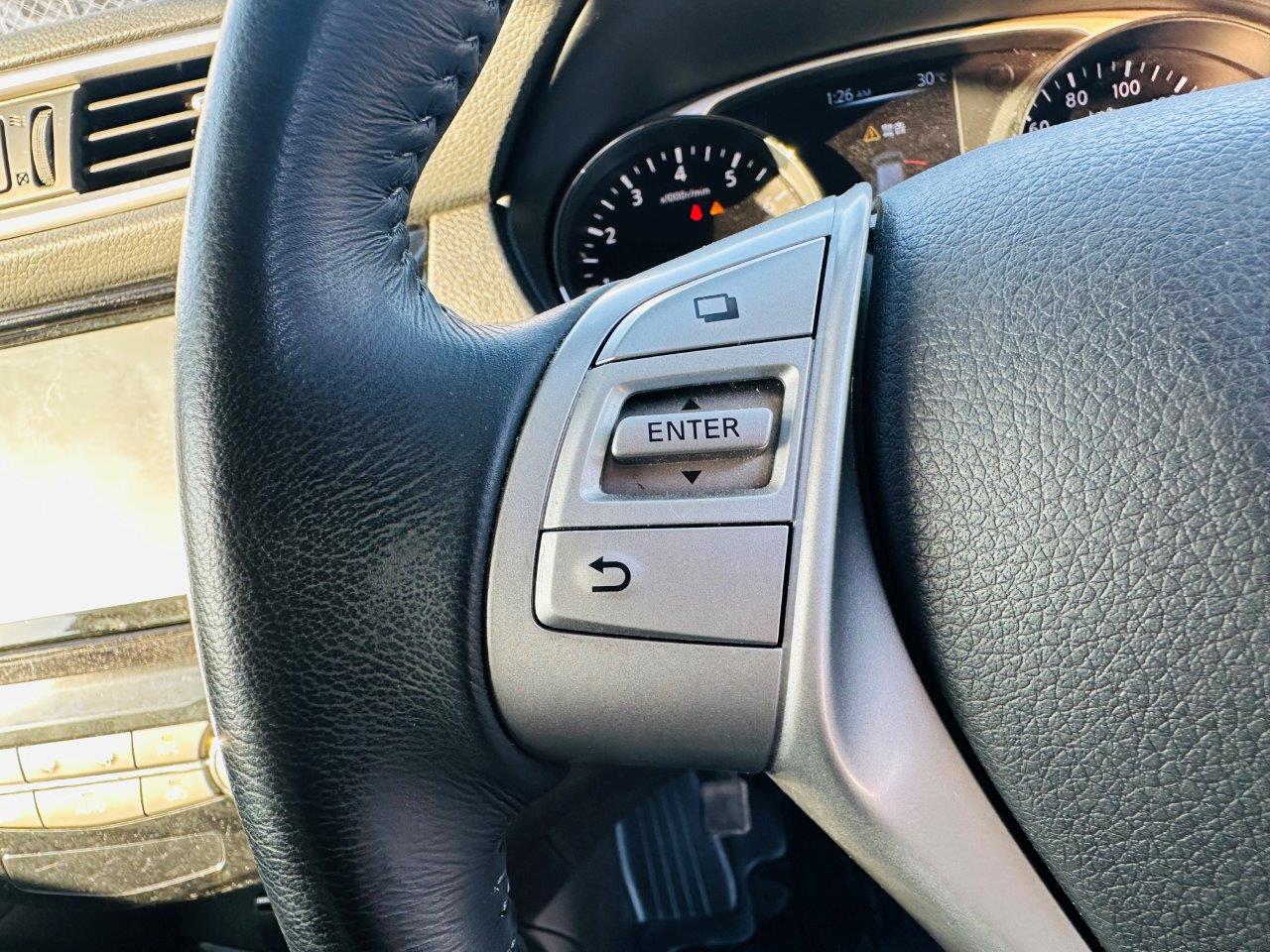 422. Nissan X-Trail 20X 2014