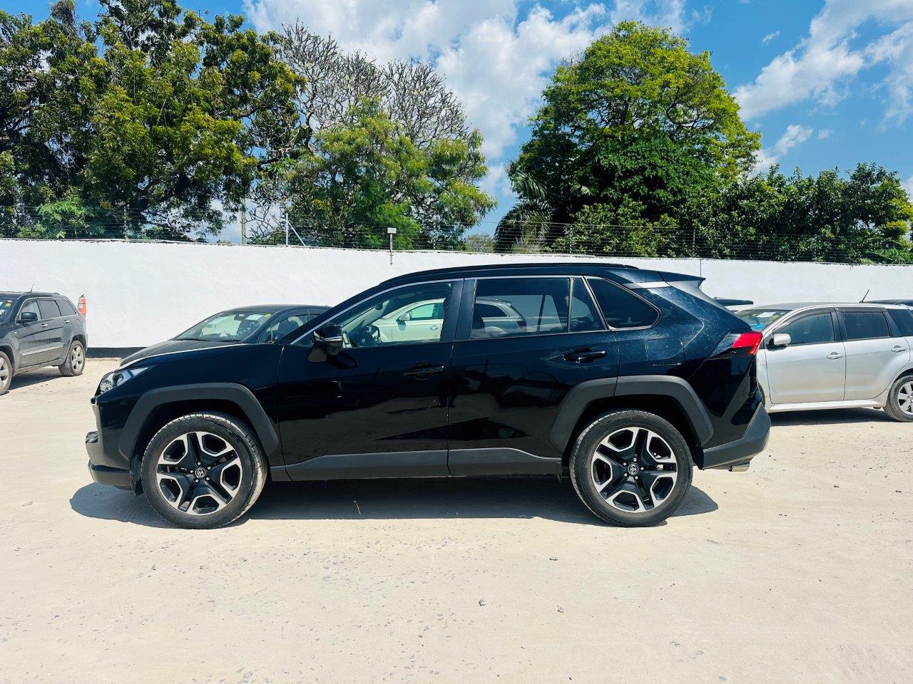 430. Toyota Rav4 ADVENTURE 2020