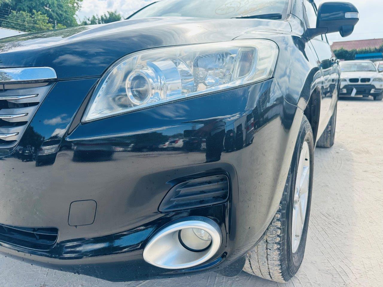 417. Toyota Vanguard 240S 2008