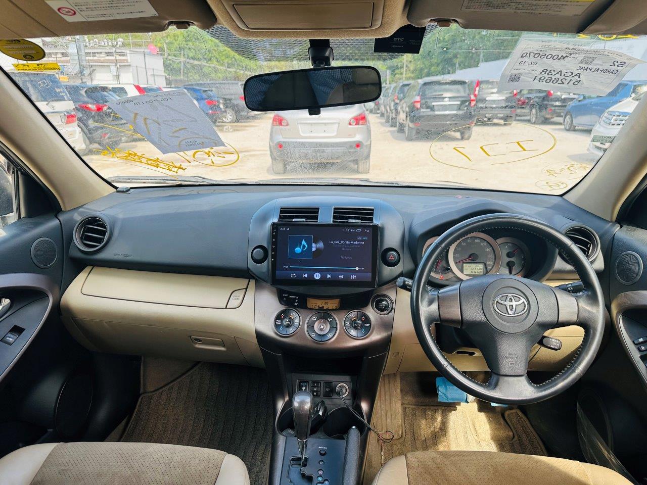 417. Toyota Vanguard 240S 2008