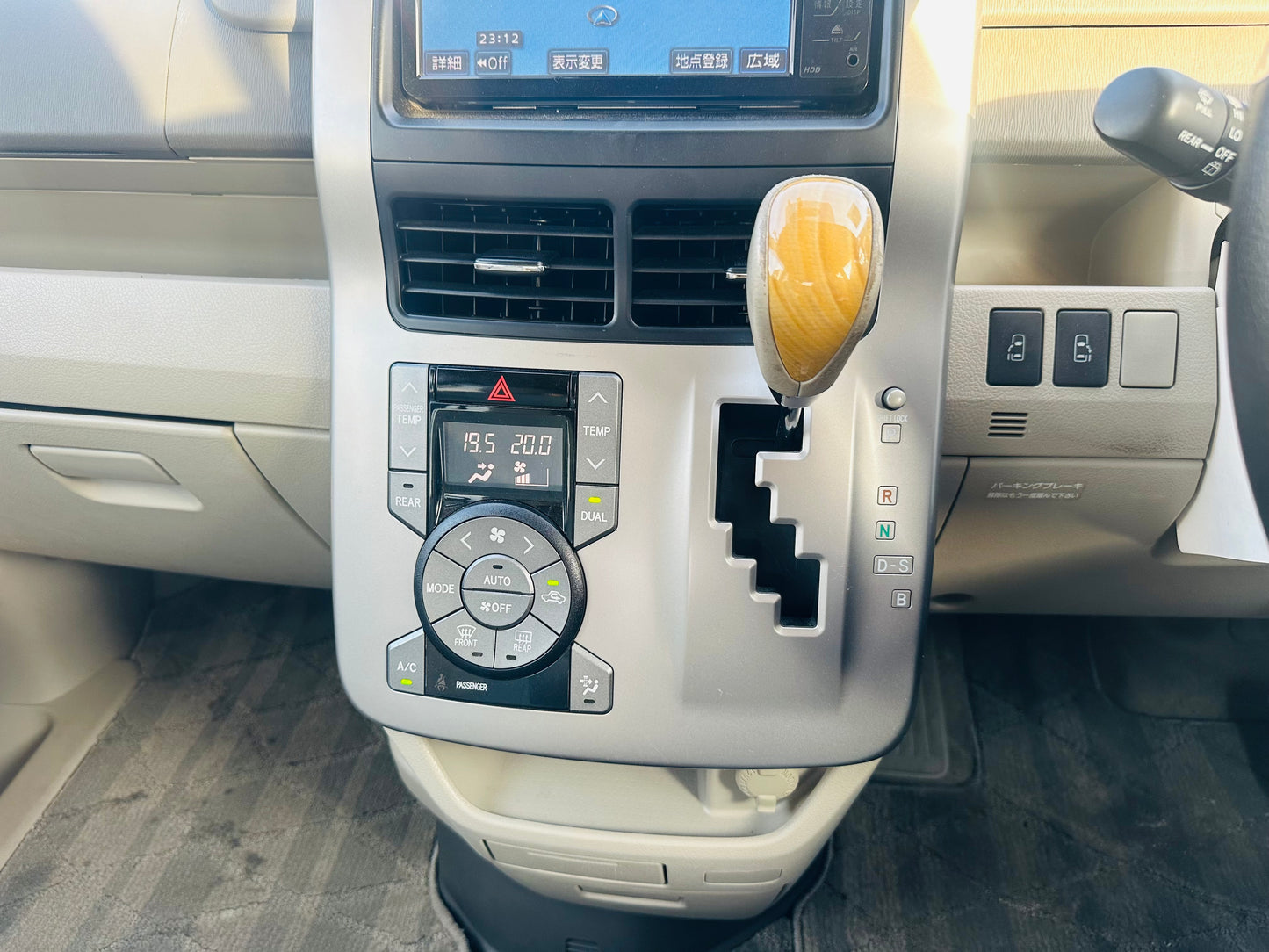 494 Toyota Noah SG Edition 2008
