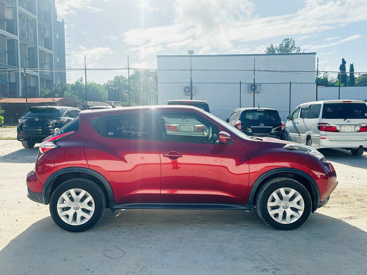 546 Nissan Juke 15RX 2014