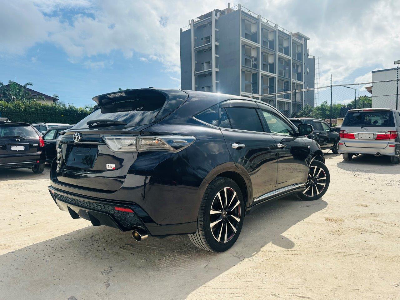 548 Toyota Harrier G's 2015