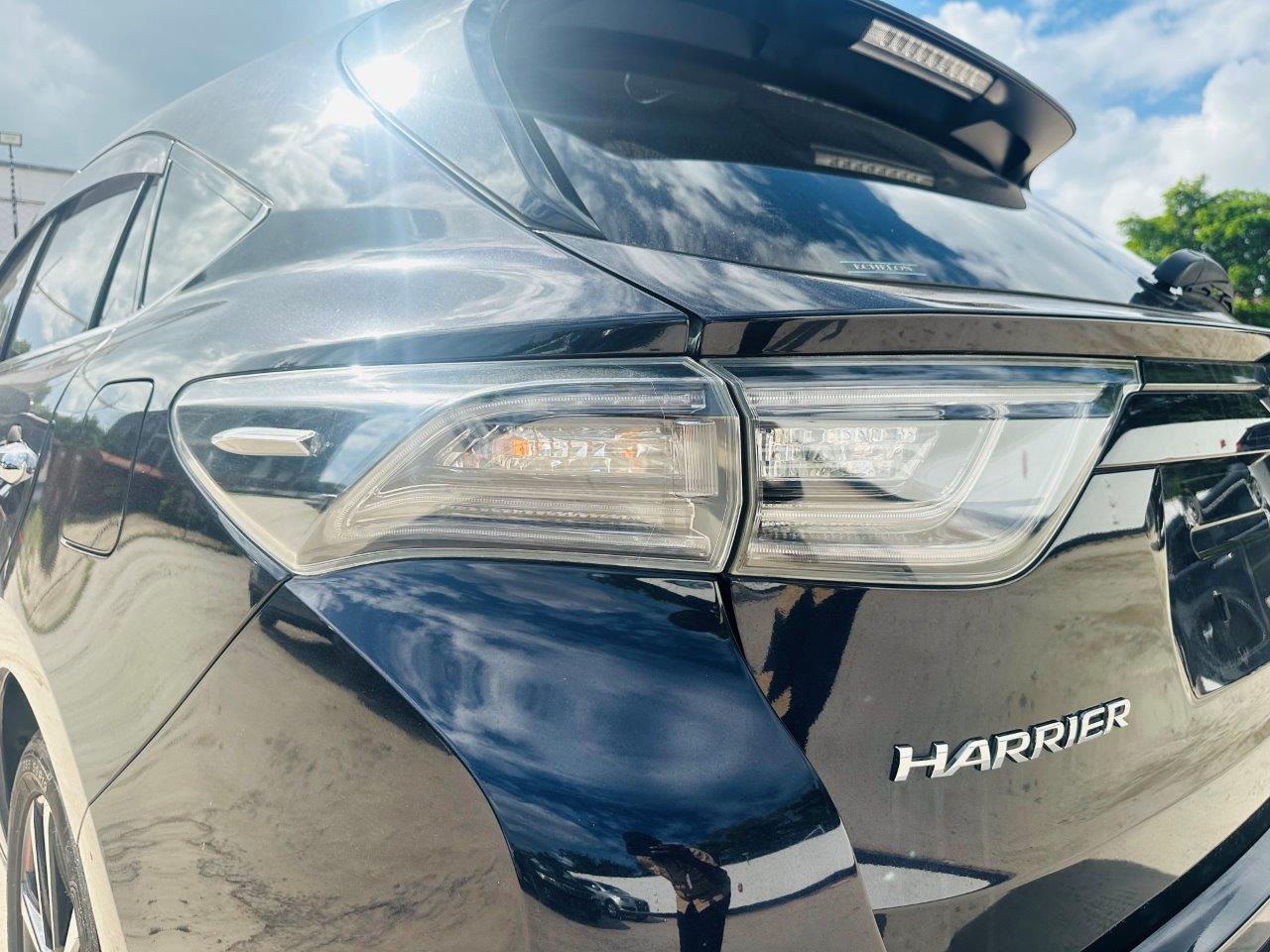 548 Toyota Harrier G's 2015