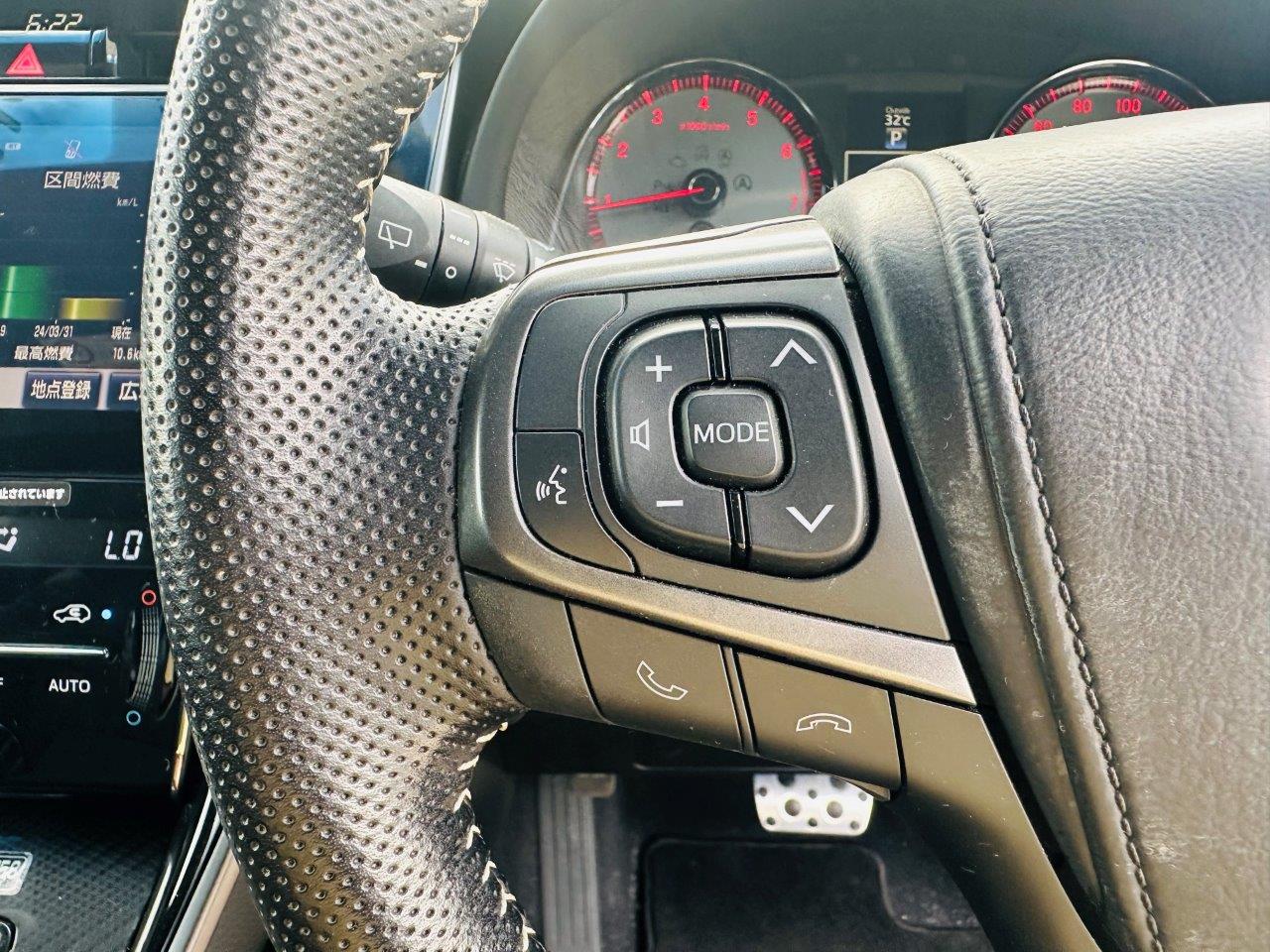 548 Toyota Harrier G's 2015