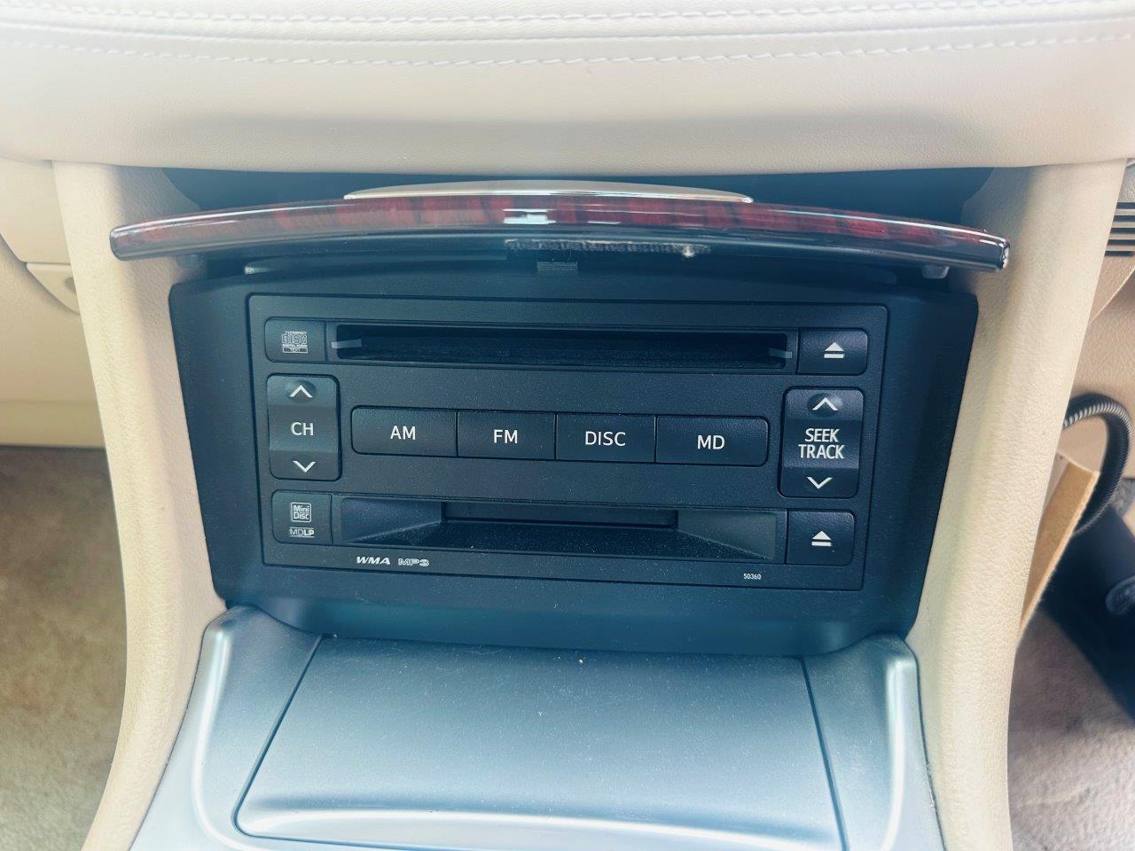 549 Toyota Crown ROYAL SALOON I-FOUR 2010