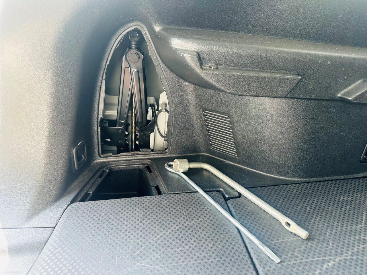 471. Nissan X-Trail 20X 2015