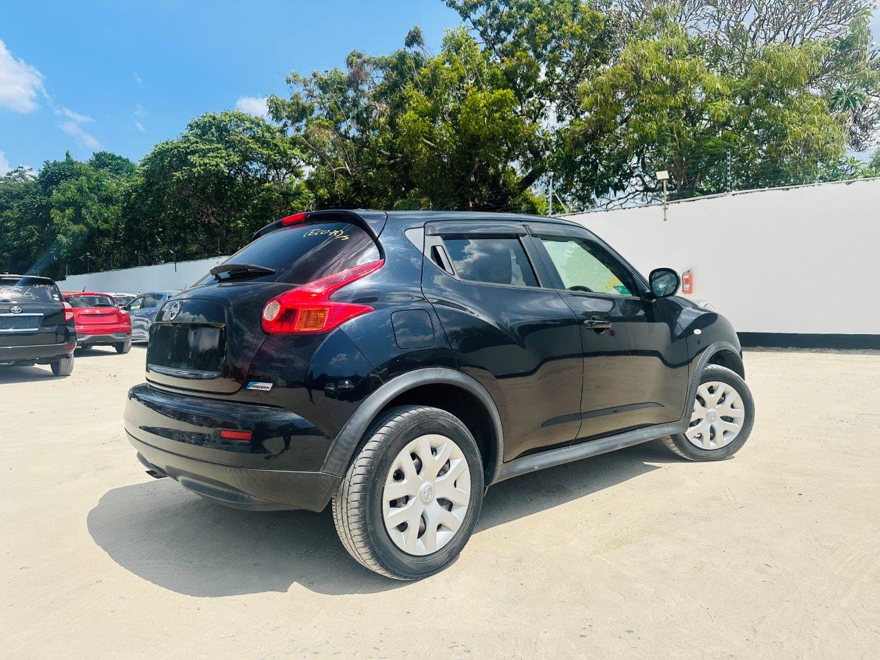 556 Nissan Juke 15RX 2013