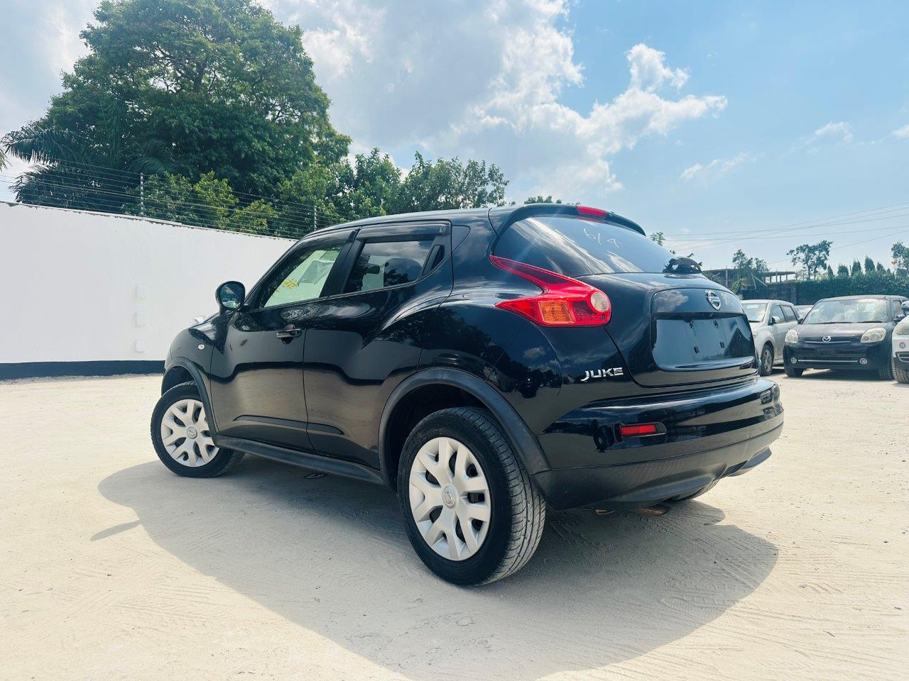 556 Nissan Juke 15RX 2013