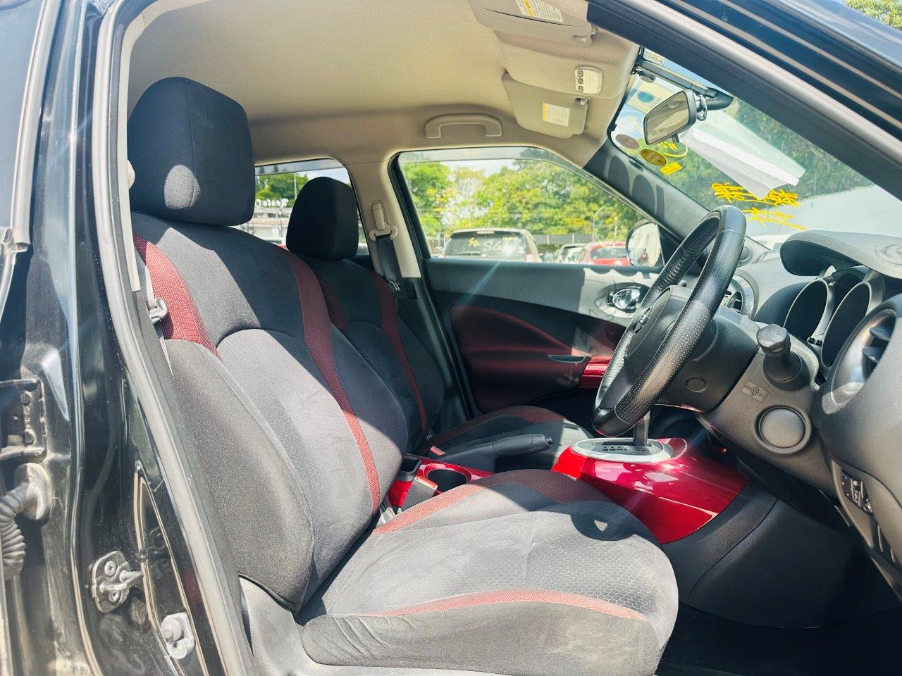 556 Nissan Juke 15RX 2013