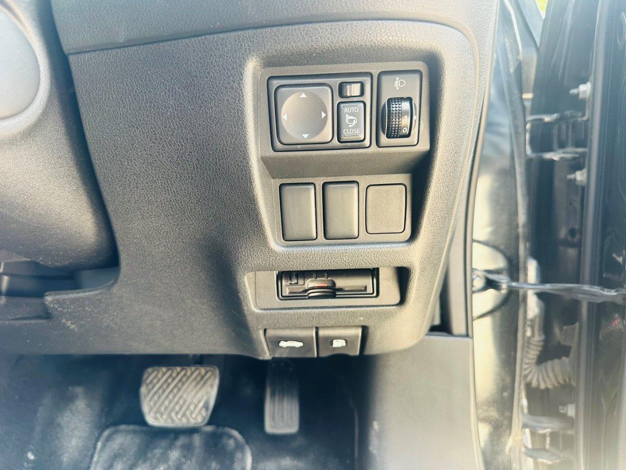 556 Nissan Juke 15RX 2013
