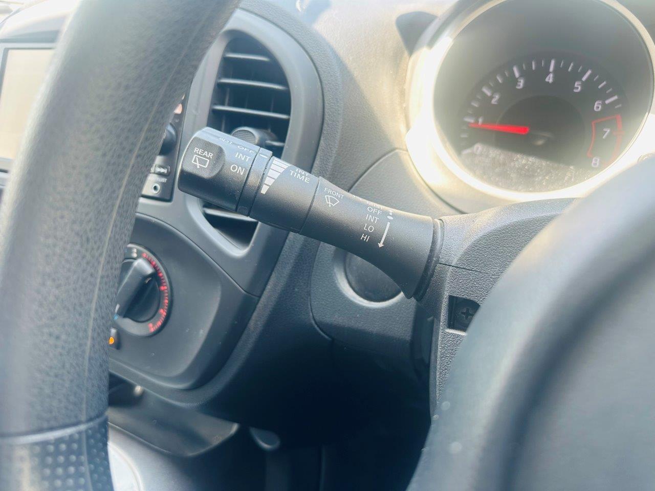 558 Nissan Juke 15RS 2012