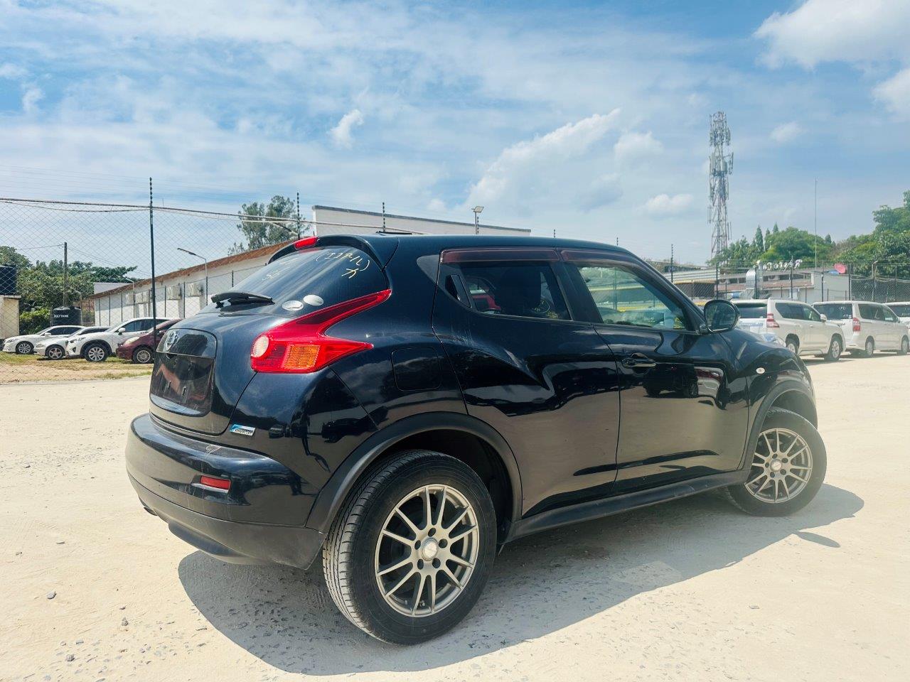 558 Nissan Juke 15RS 2012