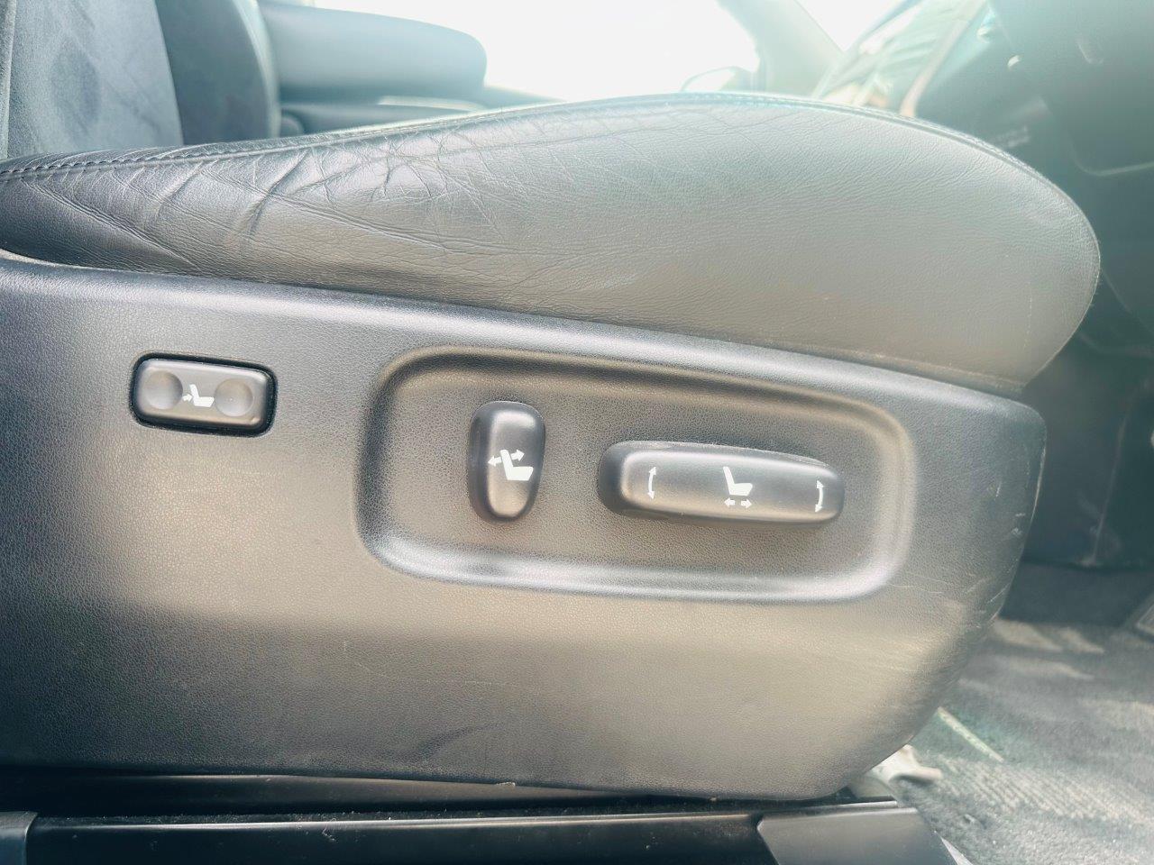 496 Toyota Harrier 240G 2009
