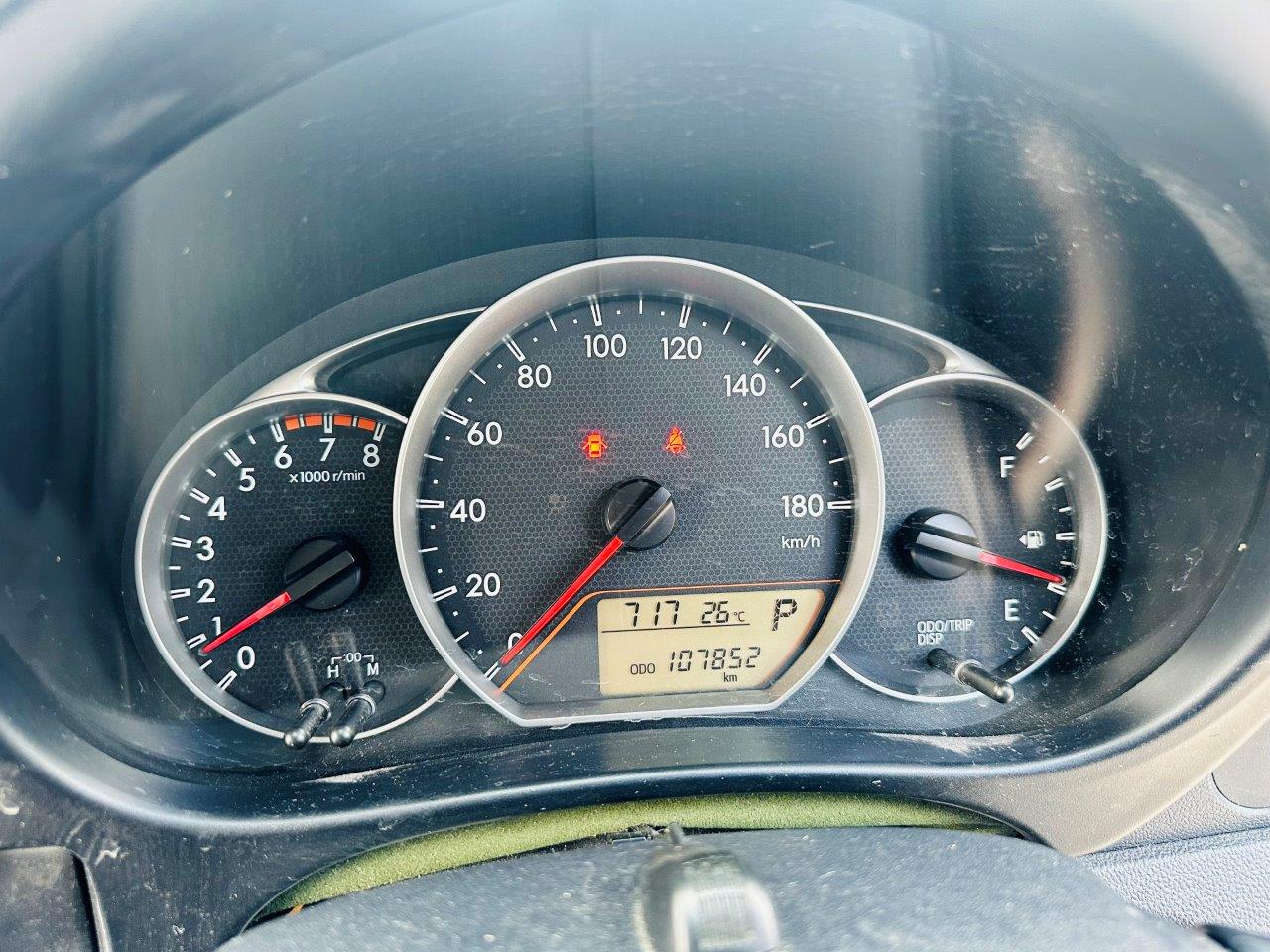 565. Toyota Ractis X 2011