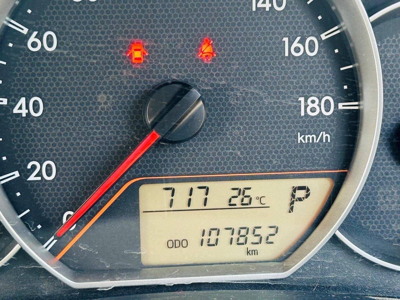 565. Toyota Ractis X 2011