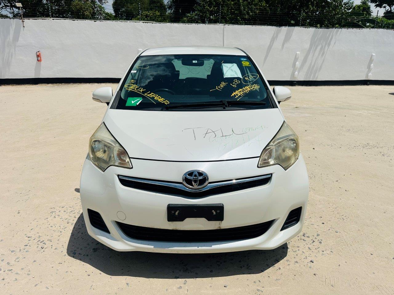 565. Toyota Ractis X 2011