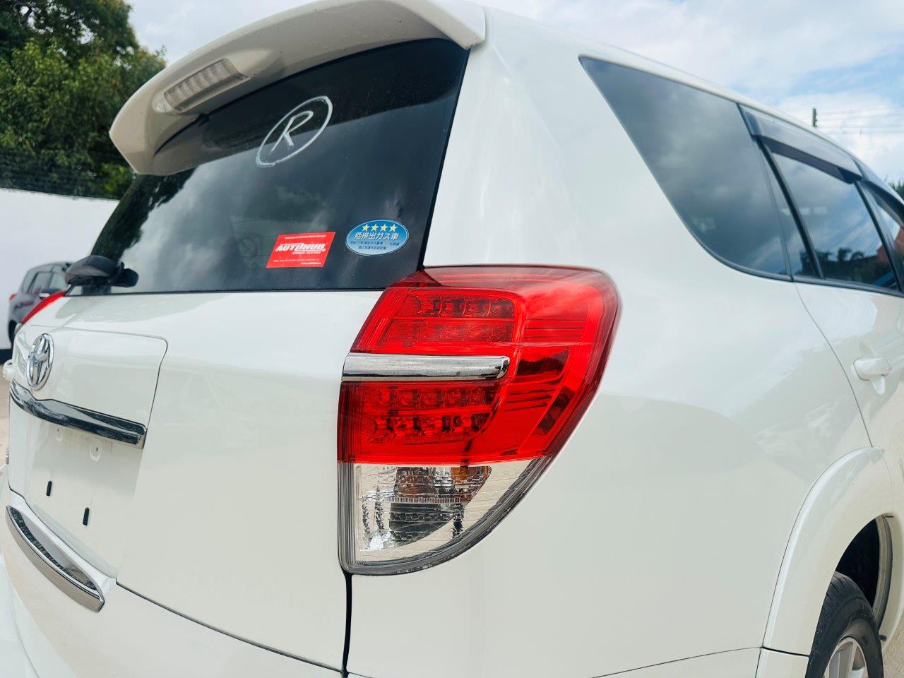 597 Toyota Vanguard 240S S package ALCANTARA Limited 2013
