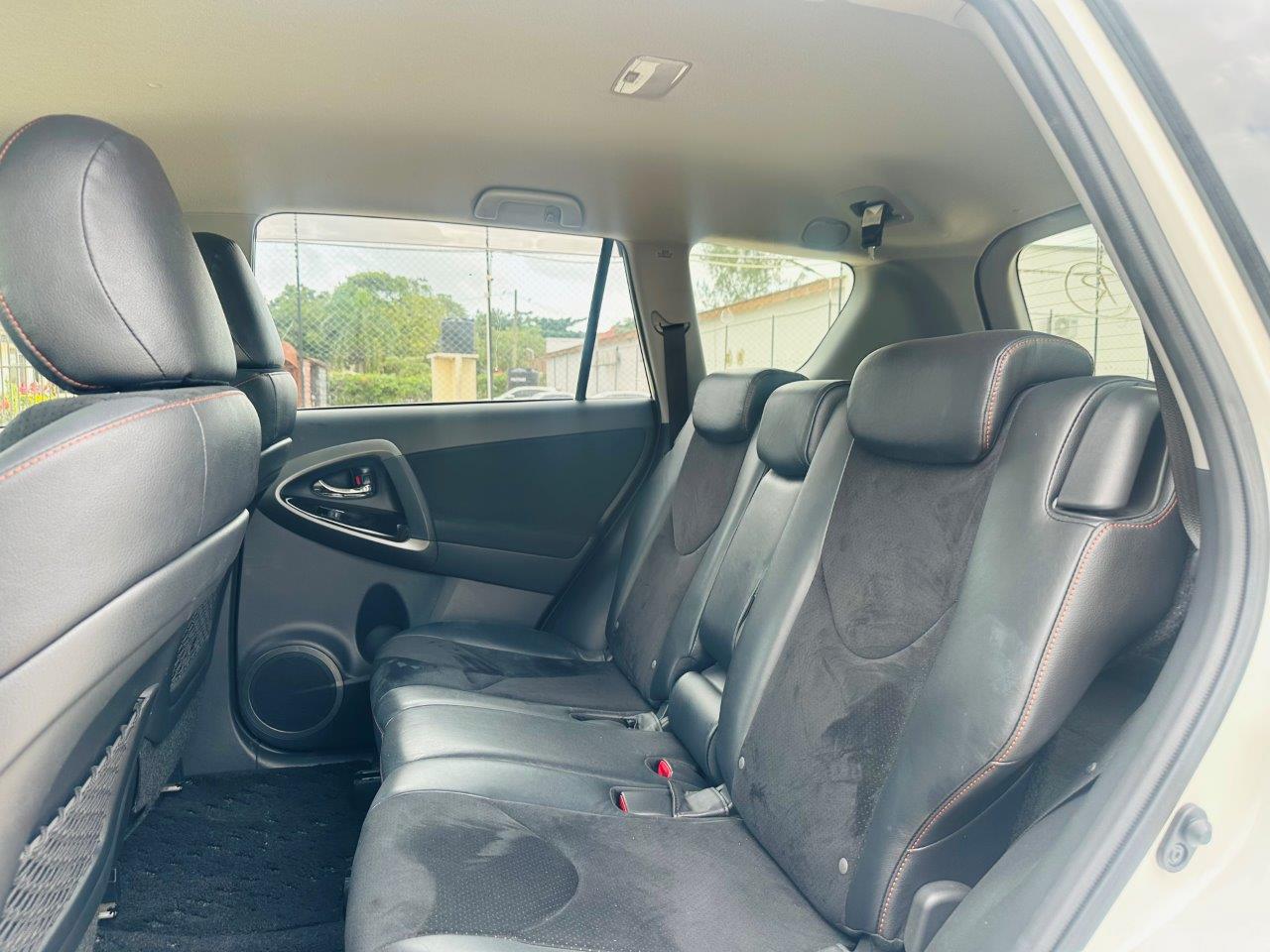 597 Toyota Vanguard 240S S package ALCANTARA Limited 2013