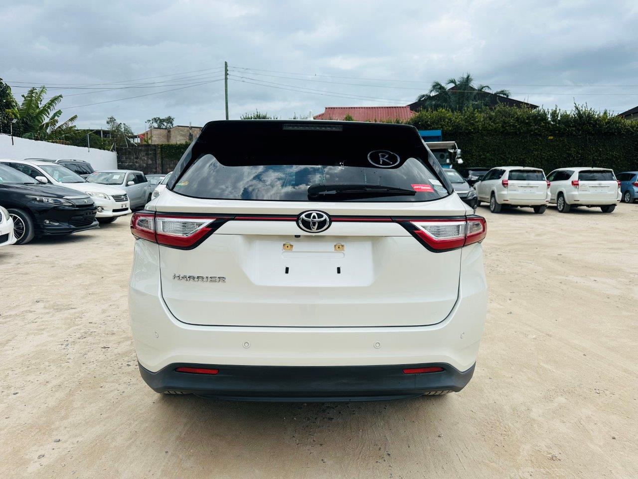 599 Toyota Harrier PROGRESS 2017
