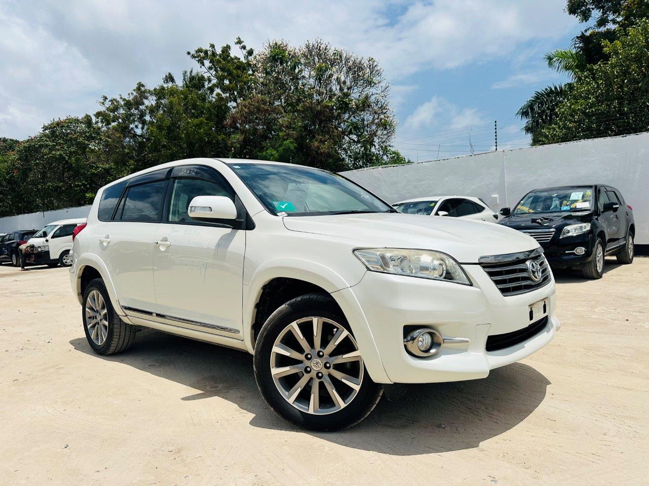 597 Toyota Vanguard 240S S package ALCANTARA Limited 2013