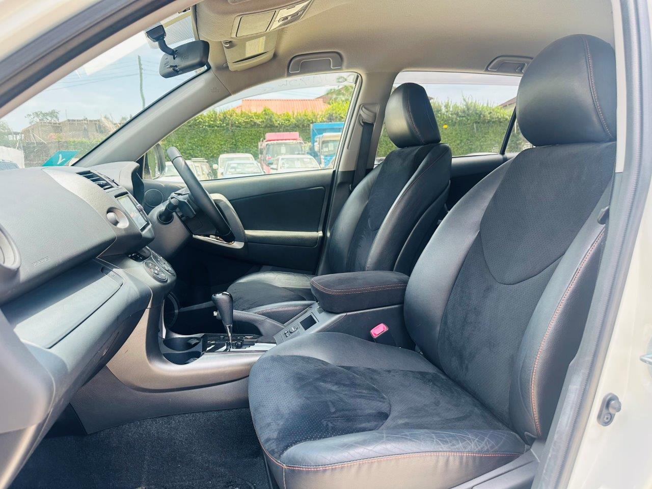 597 Toyota Vanguard 240S S package ALCANTARA Limited 2013