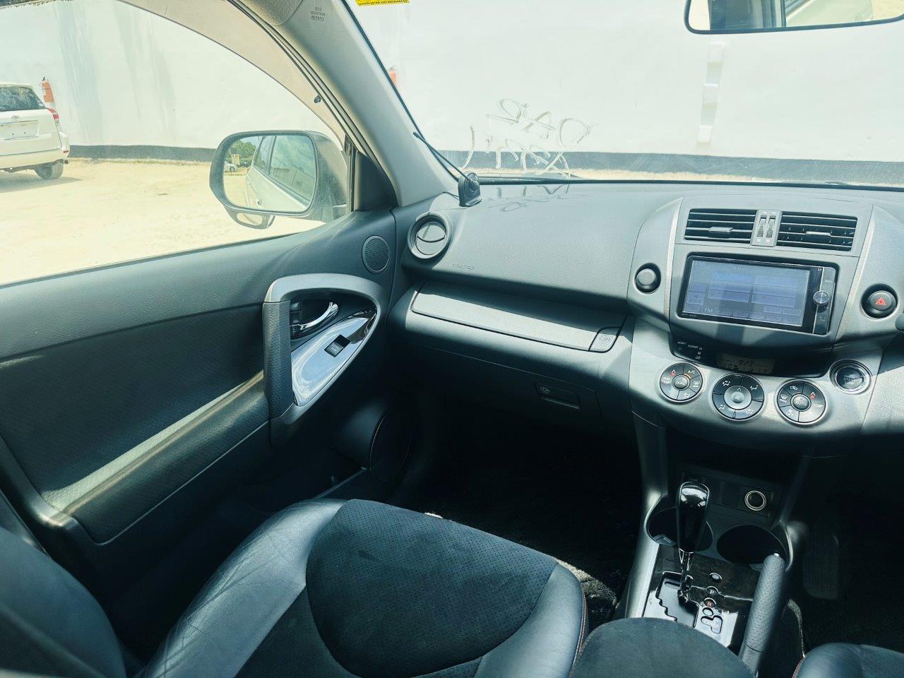 597 Toyota Vanguard 240S S package ALCANTARA Limited 2013