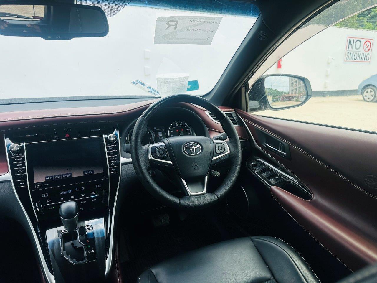 599 Toyota Harrier PROGRESS 2017