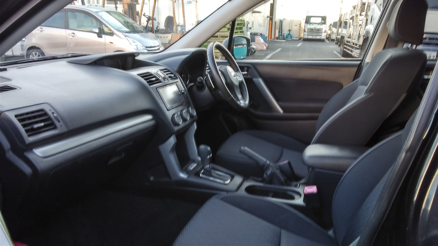 711. Subaru Forester 2.0i-L EYESIGHT 2014